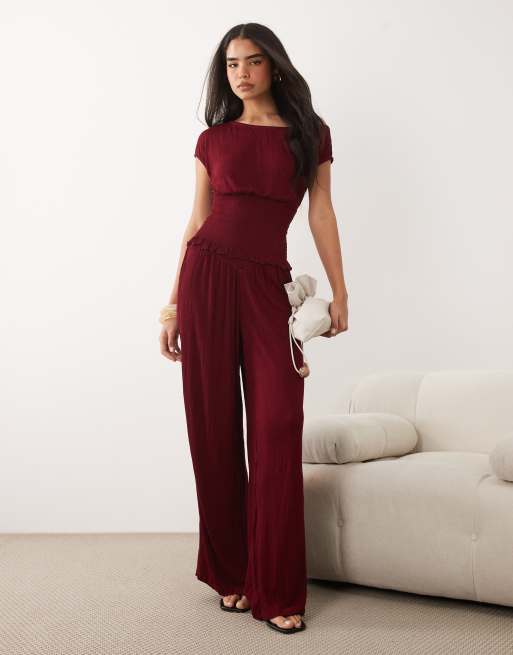 ASOS DESIGN – Mixa och matcha – Bärröd, krinklad topp med bara axlar och smock, 2 av 4