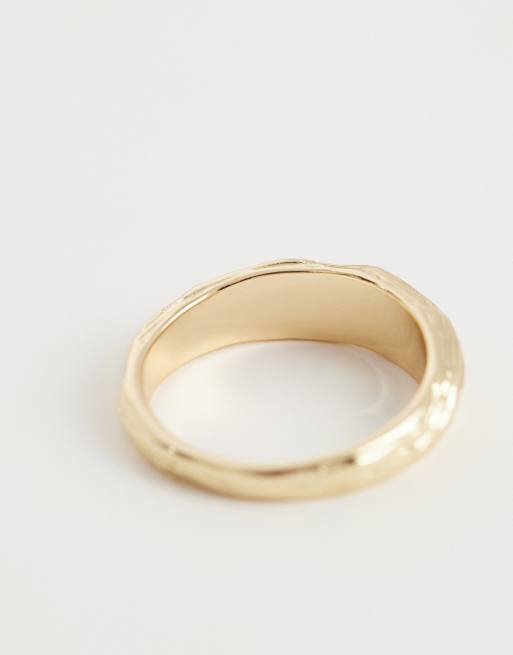 ASOS DESIGN mixed stone hammered texture ring in gold, 3 of 3