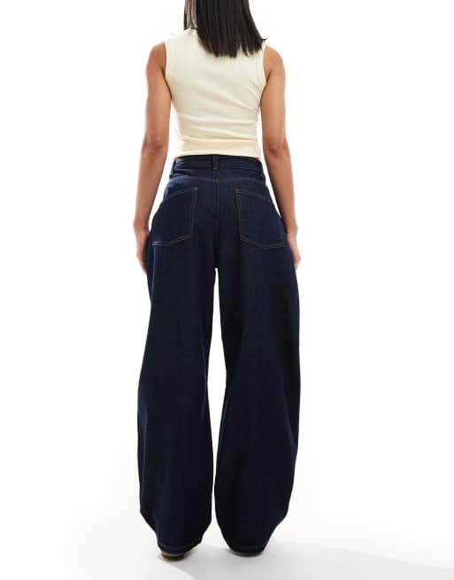 ASOS DESIGN – Mjuktvättade, lätta jeans med barrelben och skärp, 3 av 5
