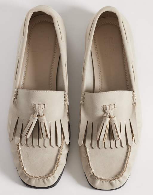 ASOS DESIGN - Mocassini college color pietra con frange e bordo anteriore arricciato
