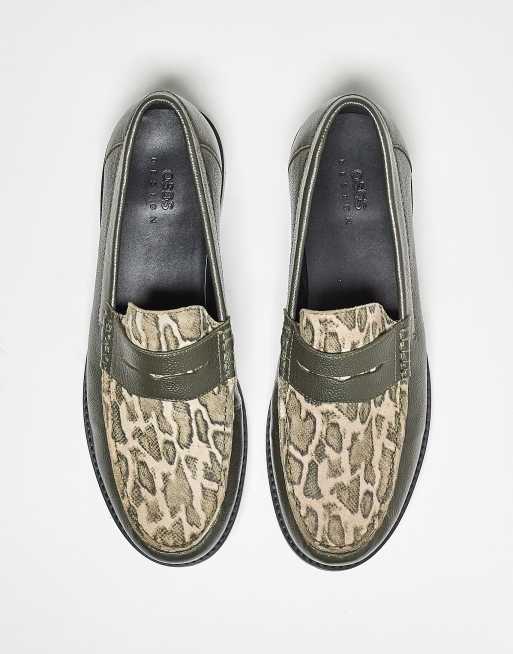 ASOS DESIGN - Mocassini college in pelle kaki con stampa effetto serpente, 4 di 4