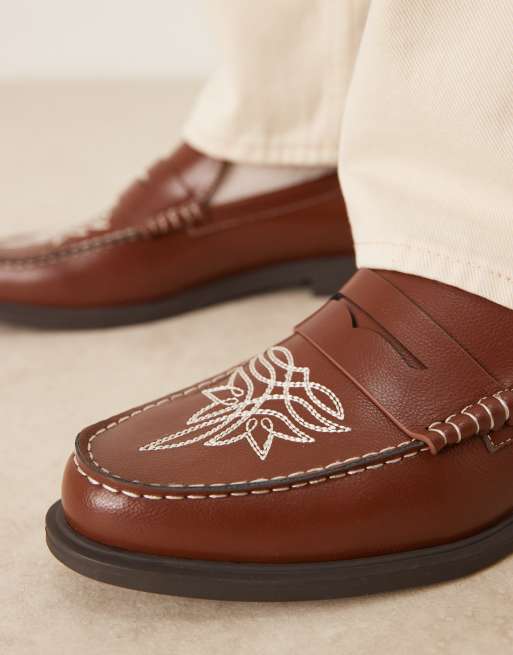 ASOS DESIGN - Mocassini college marroni con dettagli stile western
