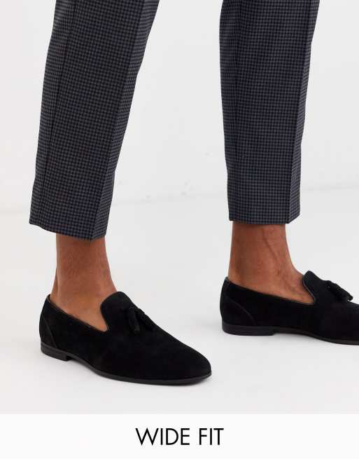 ASOS DESIGN - Mocassini pianta larga con nappe in camoscio sintetico neri
