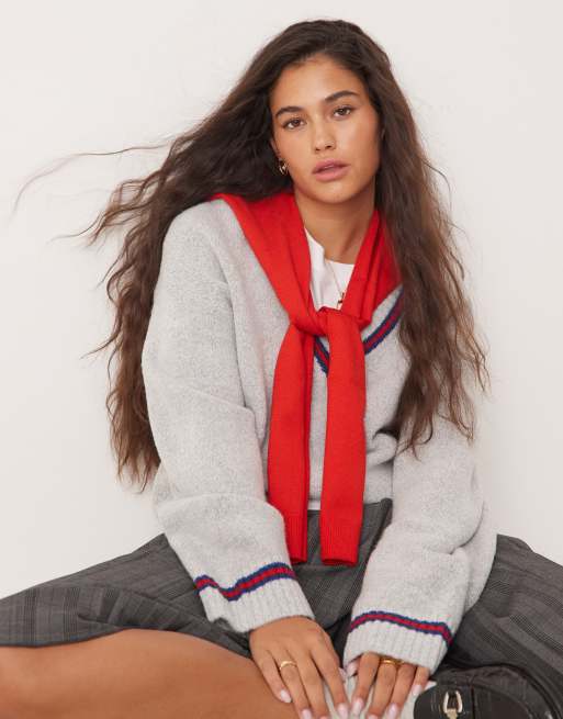 ASOS DESIGN mock sweater scarf in red, 2 of 3