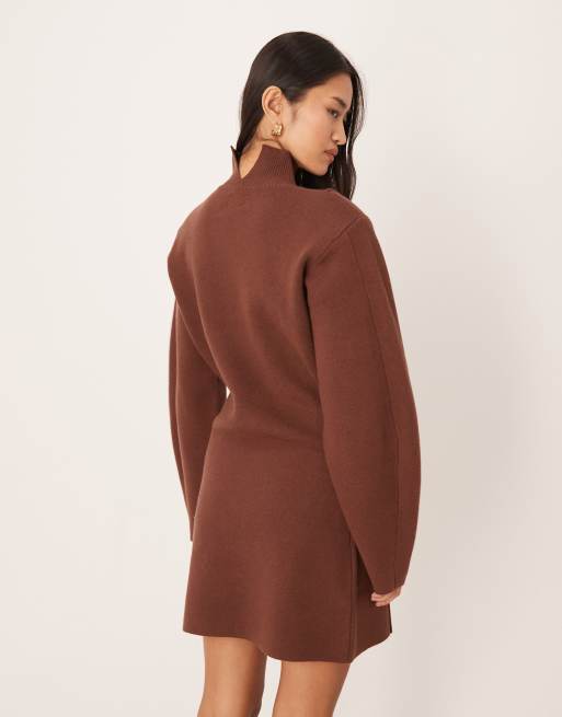 ASOS DESIGN – Mockabrun, strukturerad miniklänning med markerad midja, 4 av 4