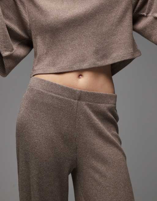 ASOS DESIGN – Mockabruna, supermjuka, borstade, ribbade byxor med vida ben, del av set, 5 av 5
