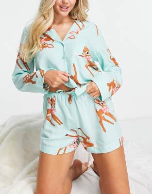 ASOS DESIGN - Modal-Pyjama aus Hemd und Shorts in Minzgrün mit Rehmuster