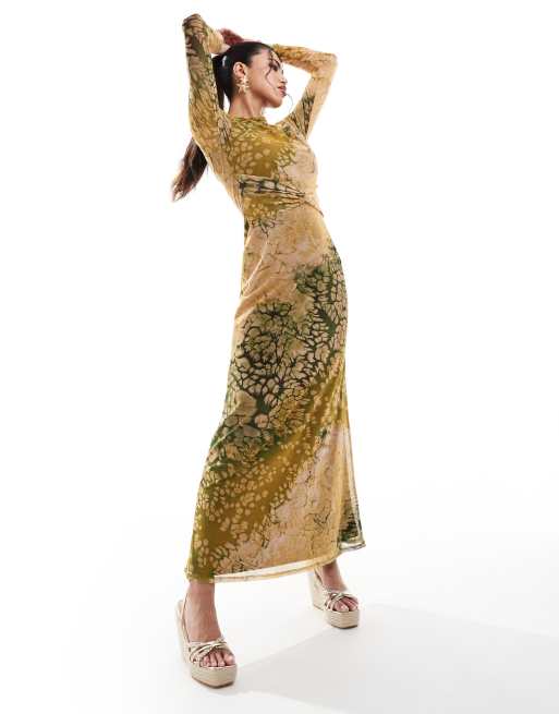 ASOS DESIGN – Modesty – Siateczkowa sukienka maxi z długim rękawem, skręconym zdobieniem w talii i marszczeniem we wzór w plamki