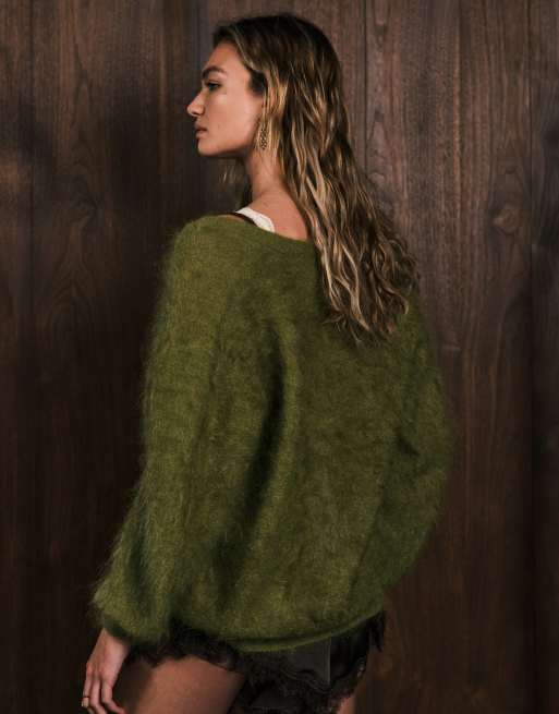 ASOS DESIGN mohair boyfriend cardigan in olive, 4 of 4