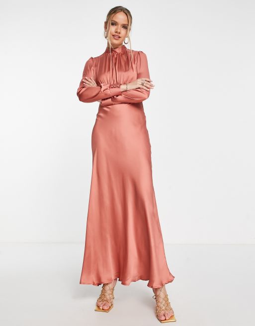 ASOS DESIGN - Mokkafarvet højhalset maxi-tea-kjole i satin