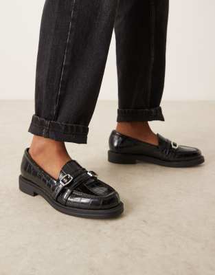 ASOS DESIGN - Molly - Loafer in schwarzer Kroko-Optik mit Doppel-Schnalle