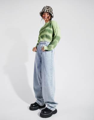 ASOS DESIGN - Mom jeans extra larghi a vita alta lavaggio chiaro