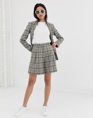 mom suit shorts