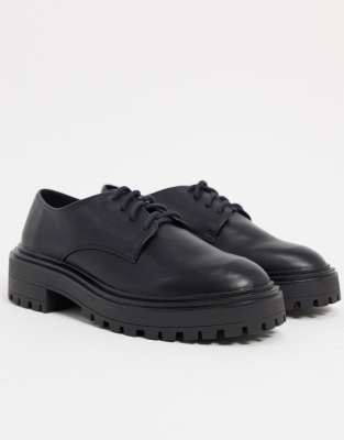 chunky lace up flat shoes