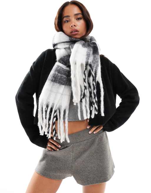 ASOS DESIGN – Monokrom, rutig halsduk, 4 av 4