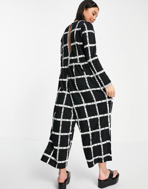 ASOS DESIGN – Monokromt gallerrutig jumpsuit med smock, 2 av 4