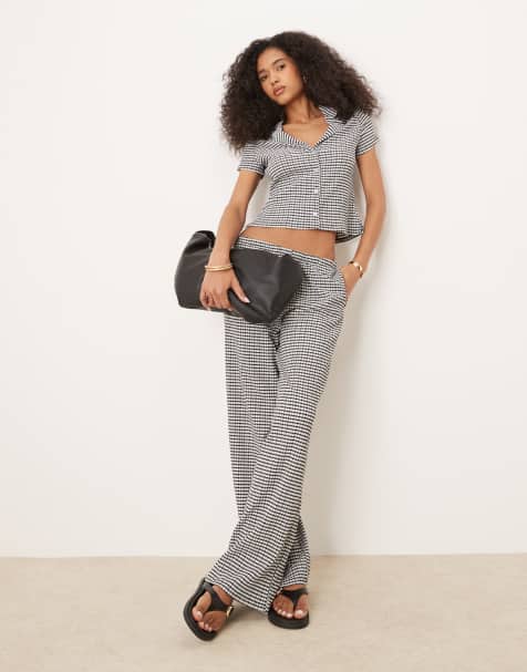 ASOS DESIGN - Monokromt sæt med gingham-tern bestående af krympet skjorte med reverskrave og bukser - view 1