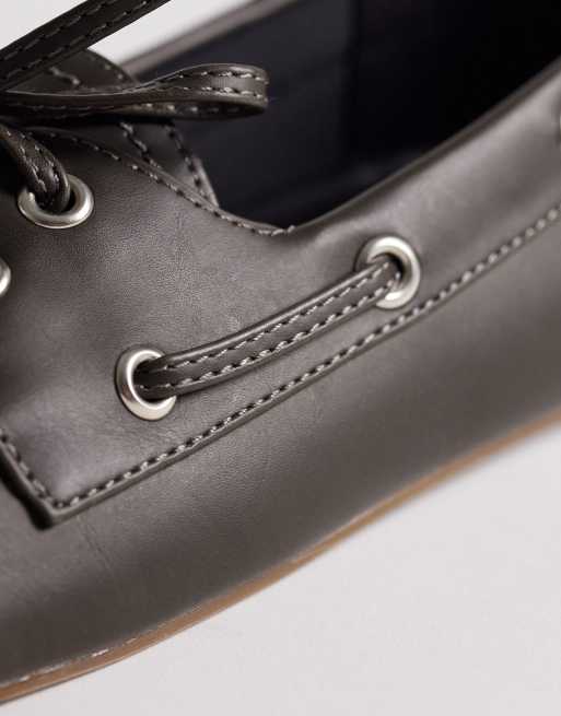 ASOS DESIGN – Montague – Bootsschuhe in poliertem Schwarz, 4 von 4