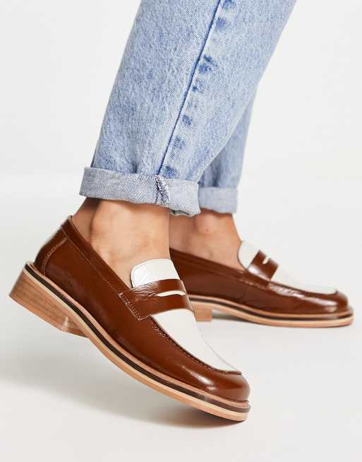 ASOS DESIGN – Monthly – Ljusbruna och blandfärgade loafers i läder, 4 av 4