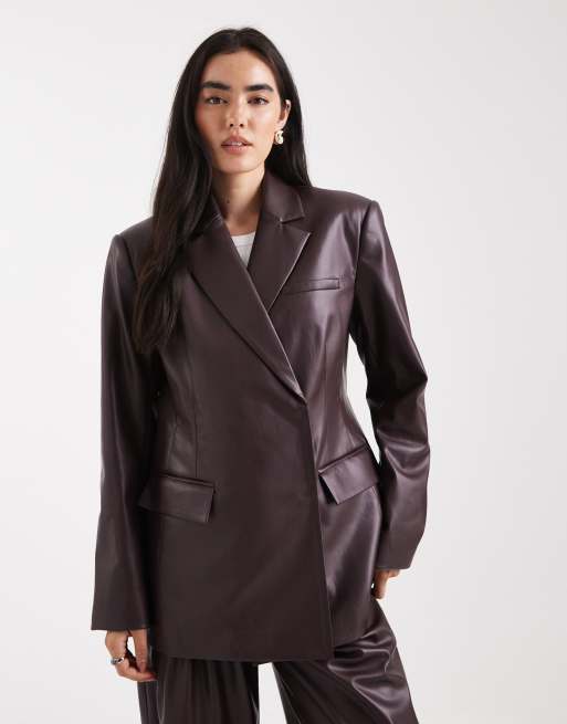 ASOS DESIGN - Morbærfarvet og skræddersyet blazer med afslappet pasform i læderlook