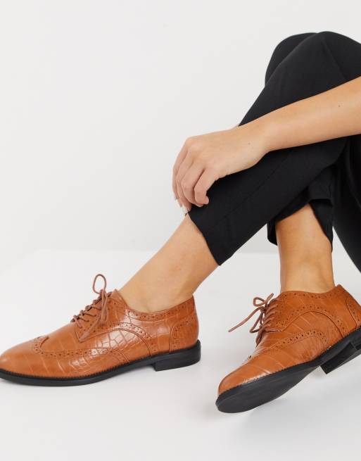 ASOS DESIGN – More – Jasnobrązowe, płaskie buty sznurowane z imitacji krokodylej skóry