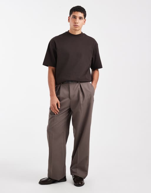 ASOS DESIGN – Mörkbrun, kraftig t-shirt med hög ringning och avslappnad passform , 2 av 5