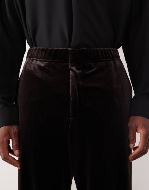 ASOS DESIGN – Mörkbruna finbyxor med vida ben och midjedetalj i sammet, 4 av 5