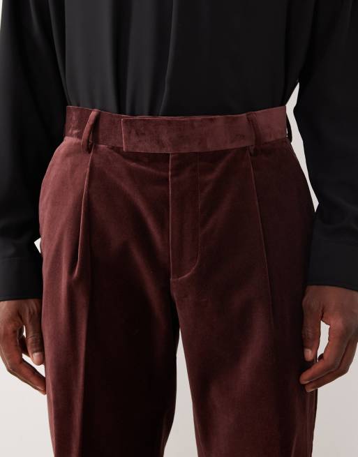 ASOS DESIGN – Mörkbruna kostymbyxor i bomullssammet med smal passform och veck framtill, 4 av 5