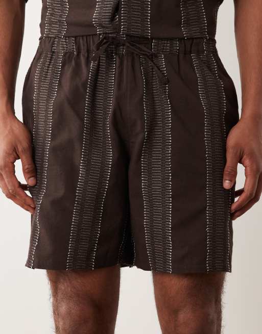 ASOS DESIGN – Mörkbruna, mellanlånga shorts med textur, del av set, 4 av 5