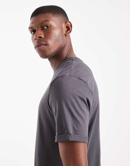 ASOS DESIGN – Mörkgrå bas-t-shirt med uppvikta ärmar och rund halsringning, 4 av 5