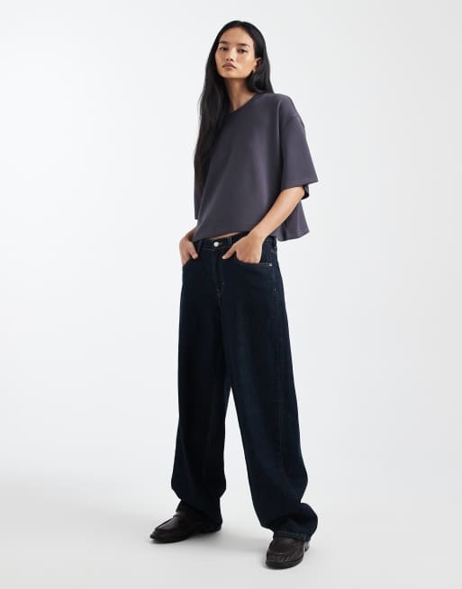 ASOS DESIGN – Mörkgrå, boxig och kort t-shirt i mjuk cupro, 2 av 4