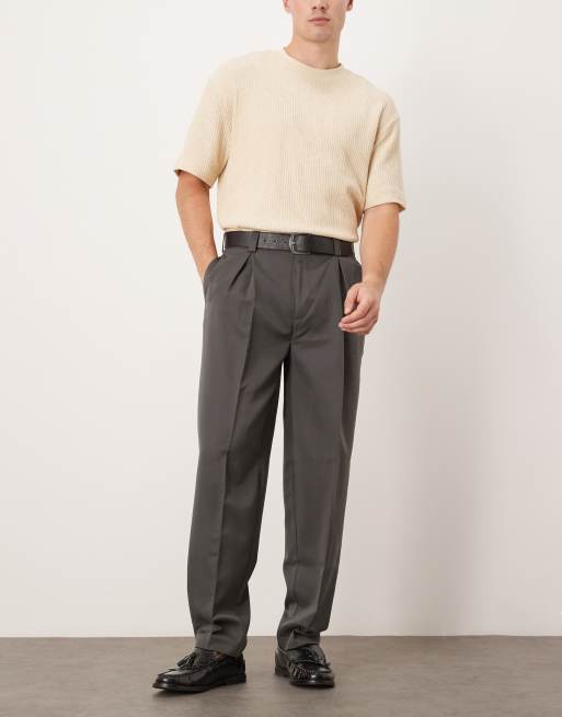 ASOS DESIGN – Mörkgrå finbyxor i oversize med avsmalnande passform och veck framtill, 2 av 5