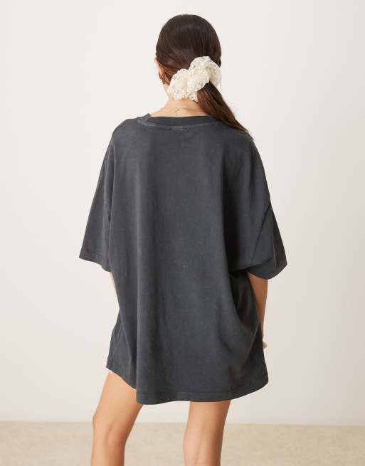 ASOS DESIGN – Mörkgrå t-shirt i oversize med Texas-rodeotryck och tvättad finish, 3 av 4