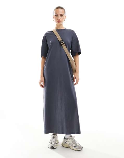 ASOS DESIGN – Mörkgrå t-shirtklänning i oversize med midaxilängd - view 1