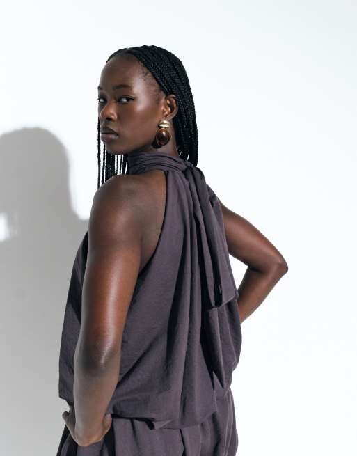 ASOS DESIGN – Mörkgrå topp i linnestil med halterneck, del av set, 3 av 5