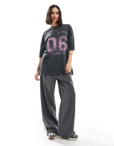 ASOS DESIGN – Mörkgrå, tvättad t-shirt i boyfriend-modell med Milano 06-tryck - view 1