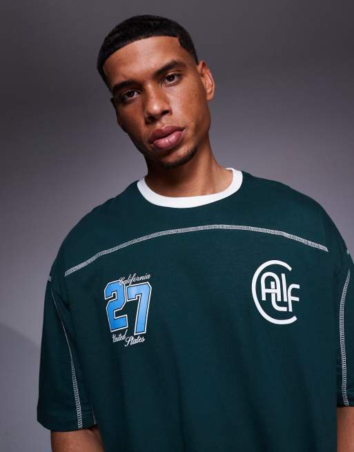 ASOS DESIGN – Mörkgrön t-shirt i oversize med boxig passform, kantband och sporttryck, 4 av 4