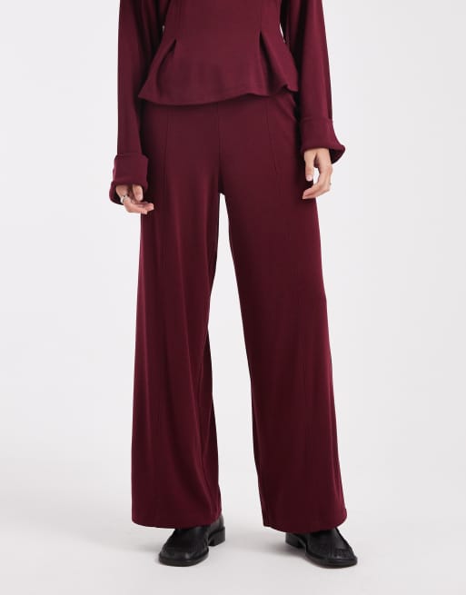 ASOS DESIGN – Mörkröda, finstickade byxor med vida ben, 2 av 5