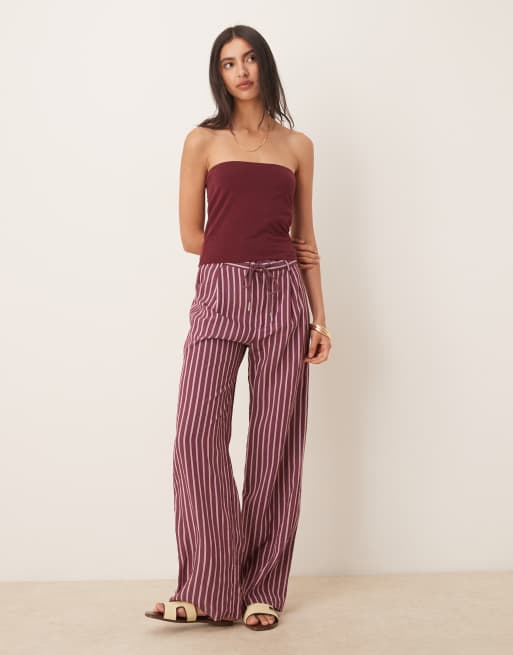 ASOS DESIGN – Mörkt körsbärsröd, lång bandeau-topp med luddig yta i bomull, 2 av 4
