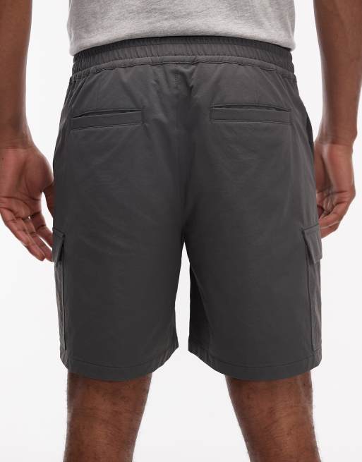 ASOS DESIGN – MotionMAX™ – Cargo-Shorts in Anthrazit mit Vier-Wege-Stretch und kürzerem Schnitt, Kombiteil, 7 von 7