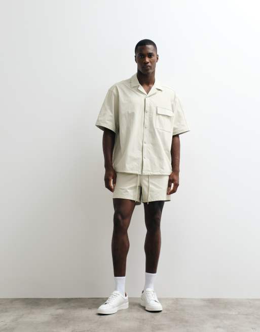 ASOS DESIGN motionMAX™ four way stretch co-ord shorter length shorts in stone, 4 of 5
