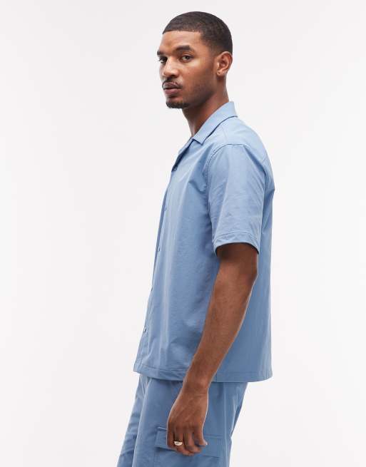 ASOS DESIGN – motionMAX™ – Niebieska koszula o luźnym kroju z czterokierunkowym stretchem, 6 z 7