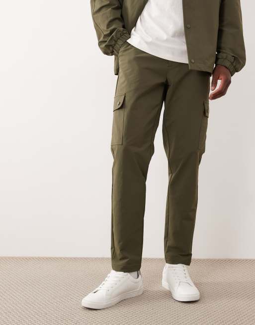 ASOS DESIGN motionMAX tapered cargo trouser in khaki, 2 of 7