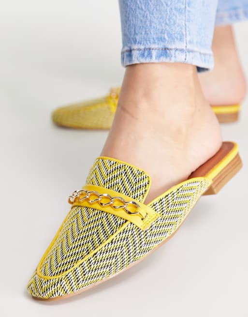 ASOS DESIGN Motto Mules plates avec cha ne Jaune