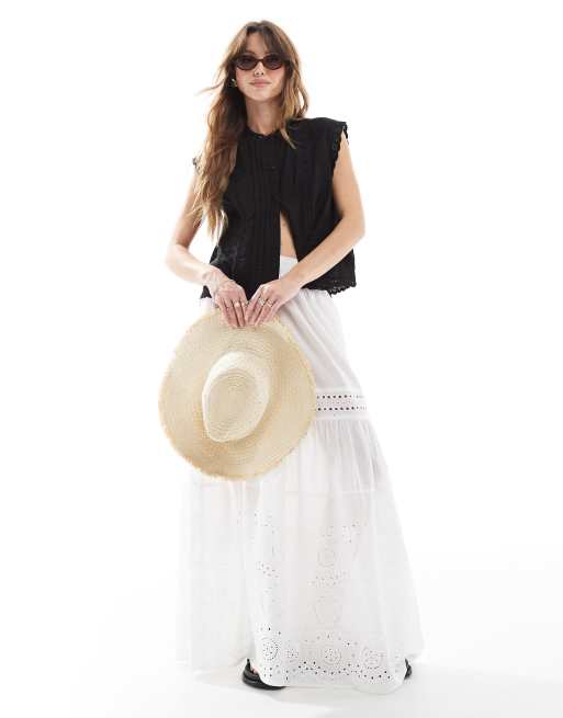 ASOS DESIGN - Mouwloos overhemd met broderierandjes in zwart, 3 van 4