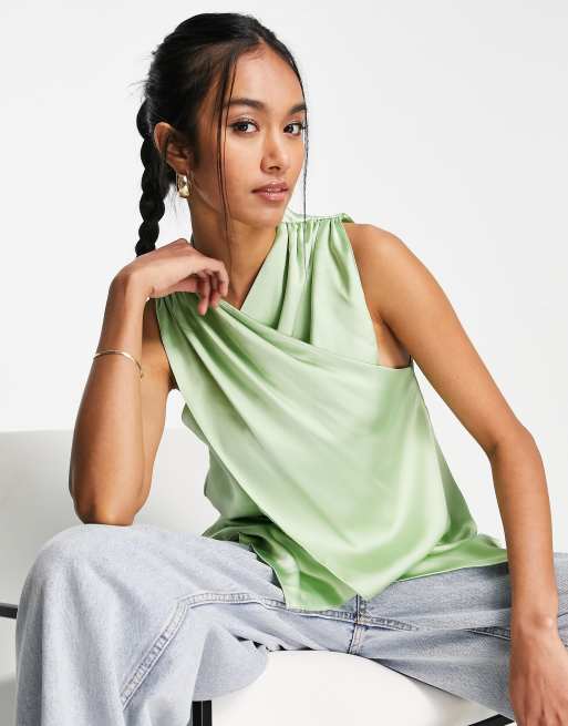 ASOS DESIGN - Mouwloze blouse met overslag en geplooide schouders in pastelgroen
