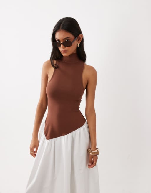 ASOS DESIGN mouwloze maxi-jurk met hoge hals in wit, 2 van 4
