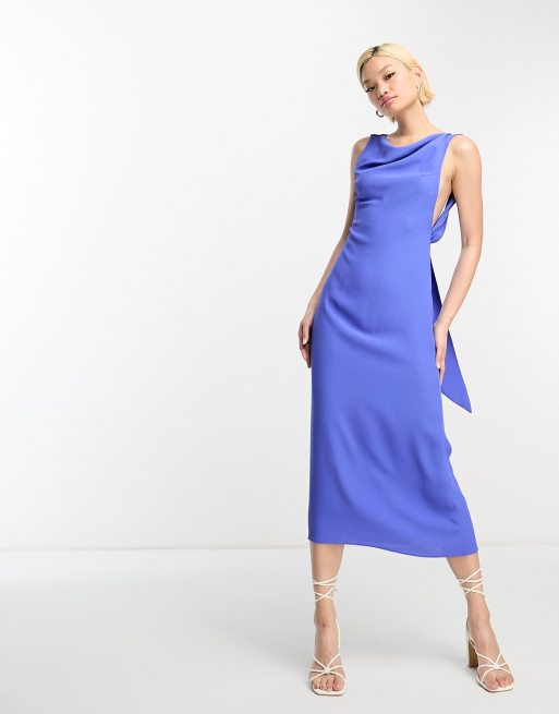 ASOS DESIGN - Mouwloze midaxi jurk van viscose met gedrapeerde halslijn en gestrikte achterkant in kobaltblauw