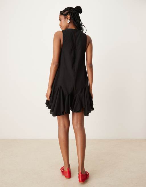 ASOS DESIGN - Mouwloze playsuit met volle godetzoom in zwart, 4 van 4