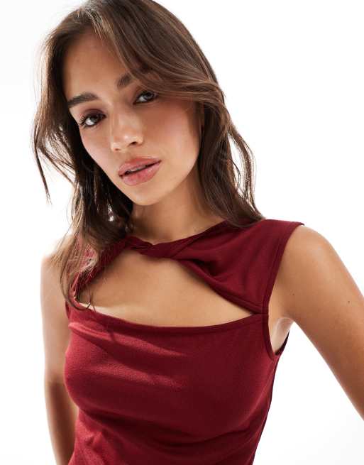 ASOS DESIGN - Mouwloze tanktop met twist en uitsnijding in bordeauxrood